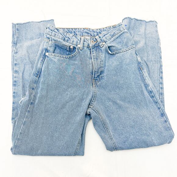 Ragged Jeans Skinny Raw Hem Cheek Ripped Light Wash Zip Fly Denim Jeans Size 24 - Picture 5 of 9